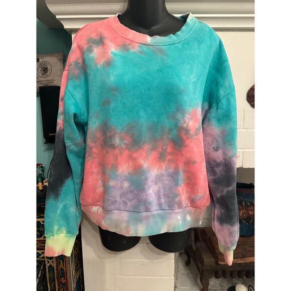 NWOT TIE DYE SWEATSHIRT IN GREAT COLORS! - Picture 1 of 5